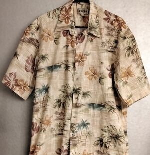 Campia Men's Casual Hawaiian Shirt    Size L